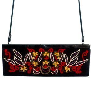 Kate Landry beautiful women’s vintage embroidered clutch purse w straps